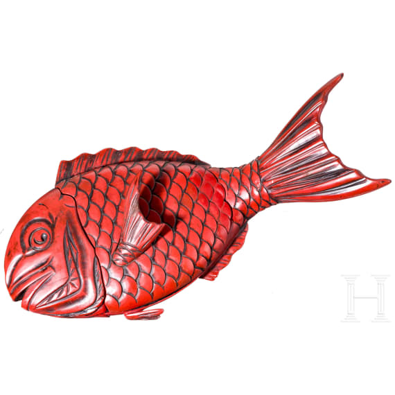 A Japanese lacquer box in the shape of a fish and a jubako (food carrier), probably Heisei period