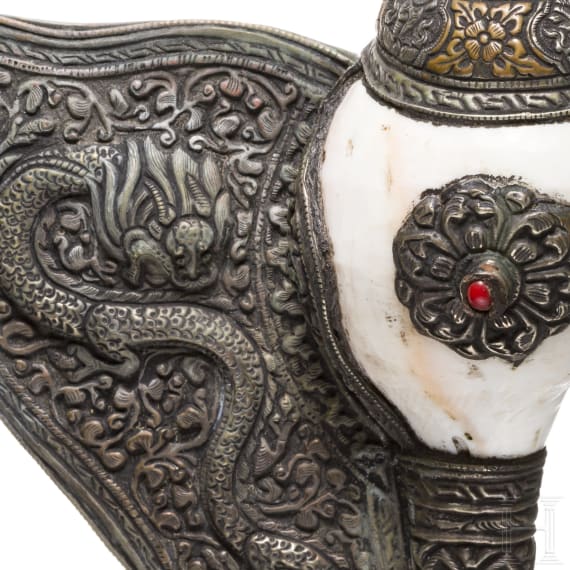 A Tibetan conch shell trumpet ("Dung Kar"), 19th century