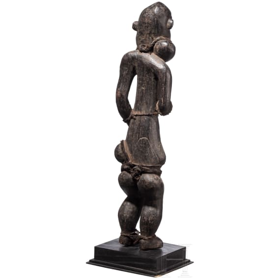 Three Congolese figures of the Yombe/Pende
