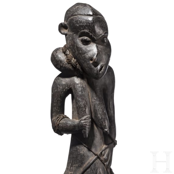 Three Congolese figures of the Yombe/Pende