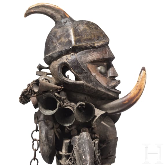 Three Congolese figures of the Yombe/Pende