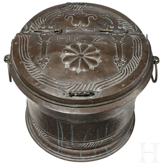 A large South German or Swiss lidded water container, circa 1700