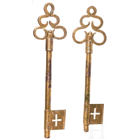 A pair of German display keys, circa 1800