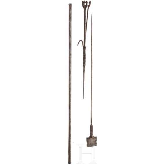 A German iron ember holder for lighting pipes, circa 1700