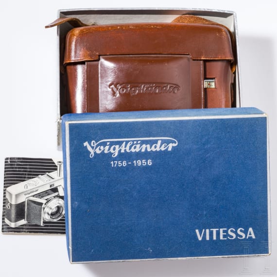 A Voigtl&auml;nder Vitessa rangefinder camera with the ever-ready bag, original box and operating instructions