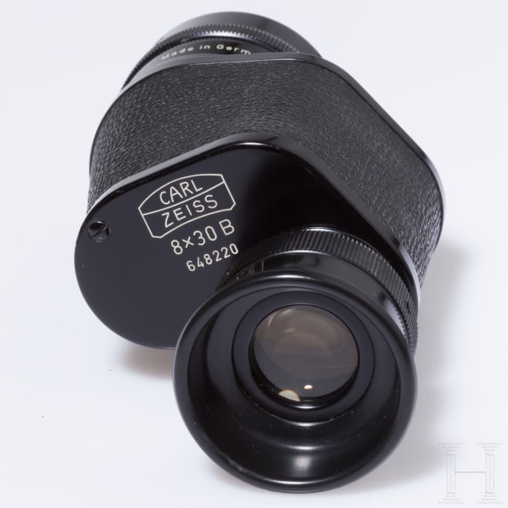 A Carl Zeiss 8x30 B monocular
