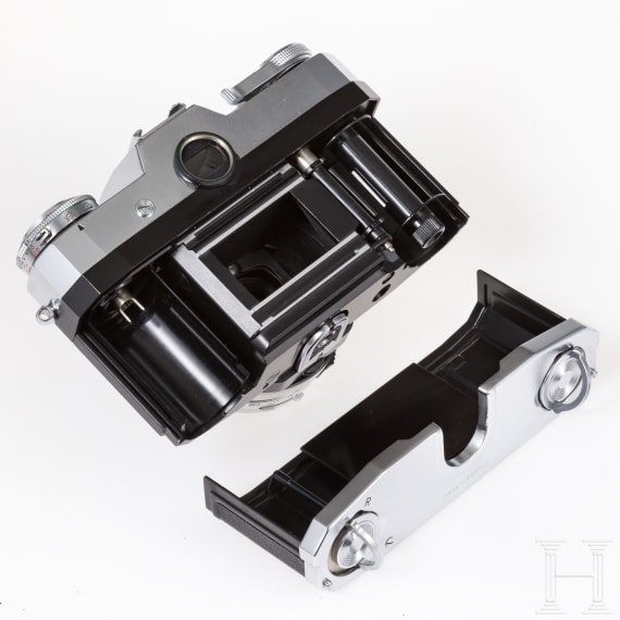A Zeiss Ikon Contaflex Super B, 50 mm, 35 mm, 85 mm