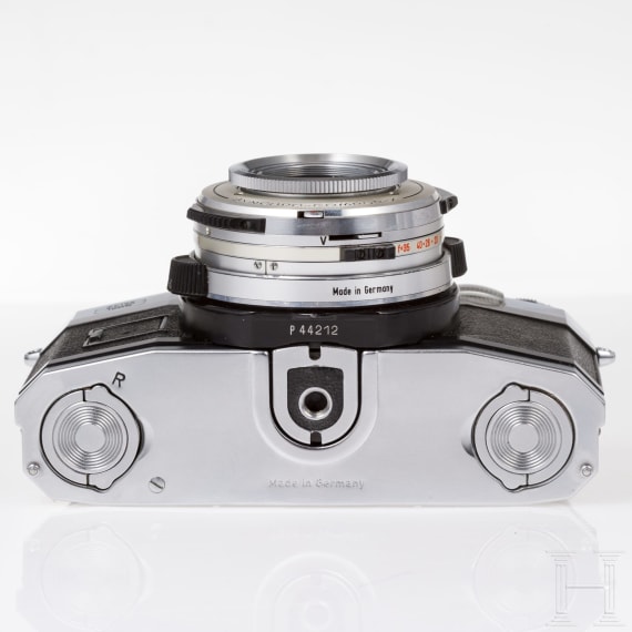 A Zeiss Icon Contaflex S Set 35 mm, 85 mm, 135 mm