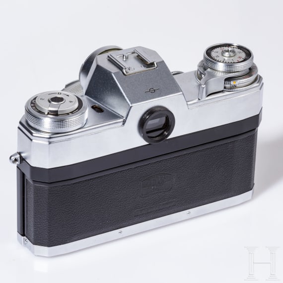 A Zeiss Ikon Contarex "Bull's Eye" with Carl Zeiss Planar 1:2 50 mm