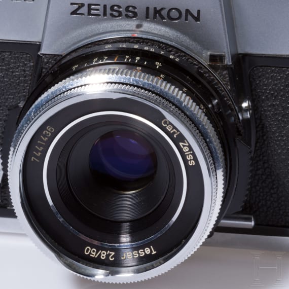 A Zeiss Ikon SL 706 with Carl Zeiss Tessar 50 mm, a Skoparex 35 mm, a Super-Dynarex 135 mm
