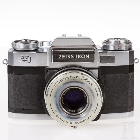 A Zeiss Ikon Contaflex Super B with Proxare set