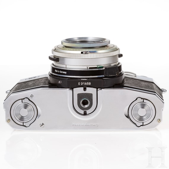 A Zeiss Ikon Contaflex Super B with Proxare set