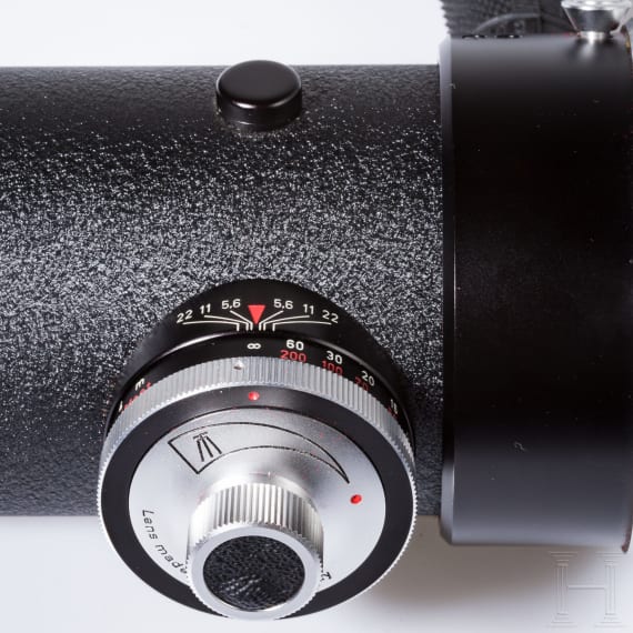 A lens Zeiss Tele-Tessar 1:5.6 400 mm