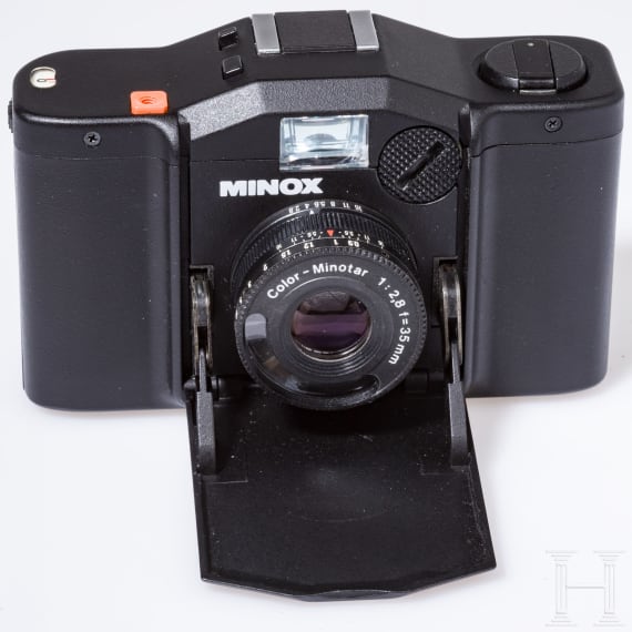 A Camera Minox 35 GL