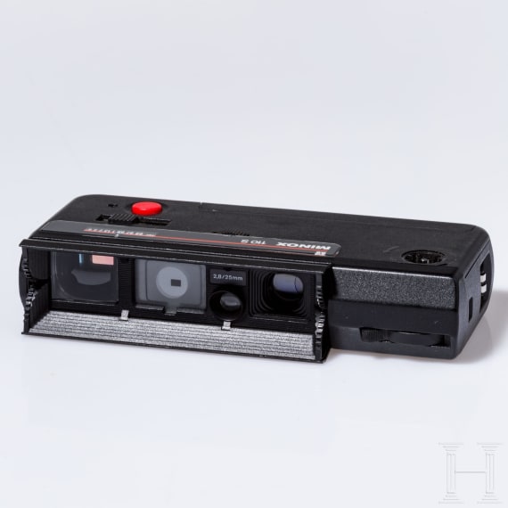 A Minox 110S rangefinder camera