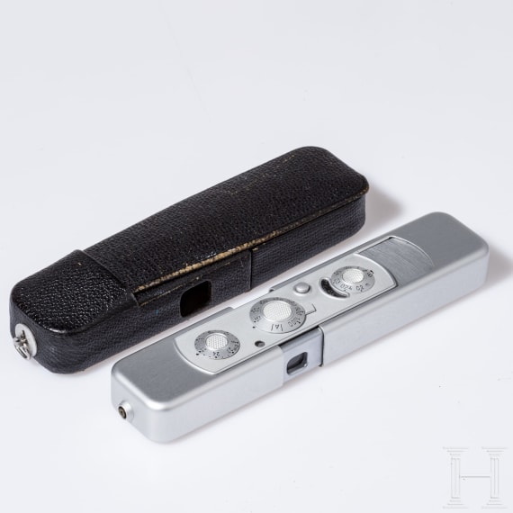A Minox C
