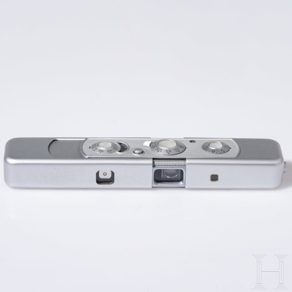 A Minox C