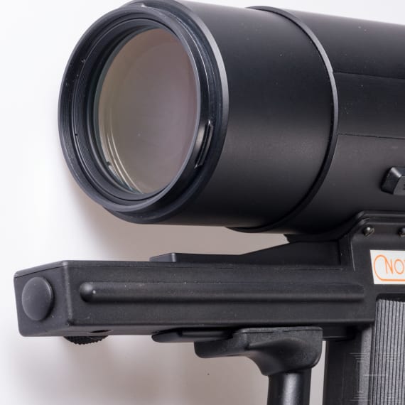 A Novoflex Quick Focus Lens 3.8 - 5.5/60-300 mm "Follow Focus Lenses"