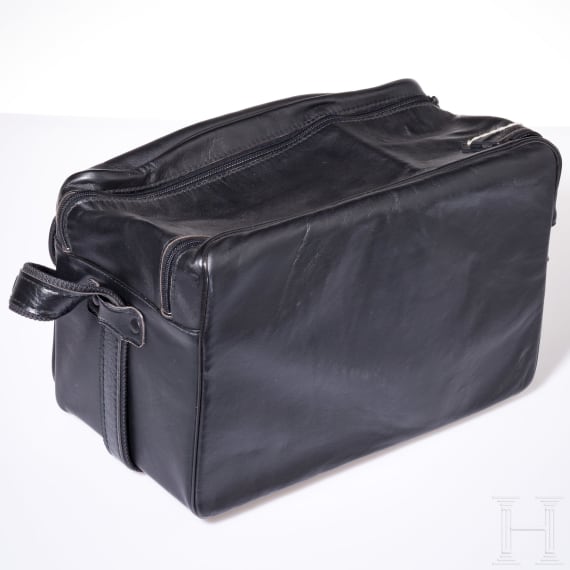 Four Leica leather bags