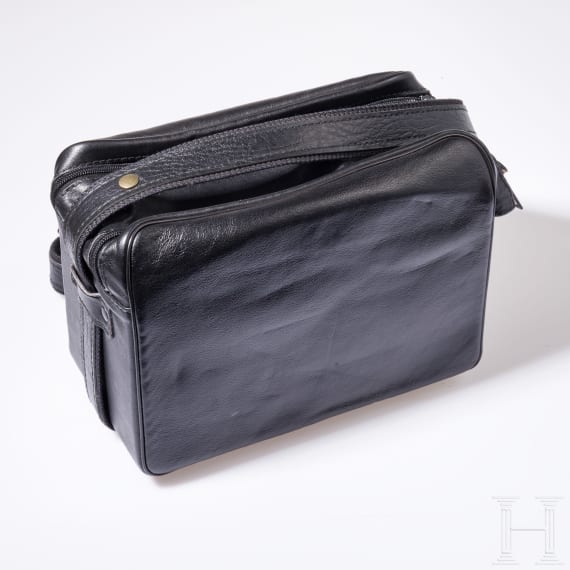 Four Leica leather bags