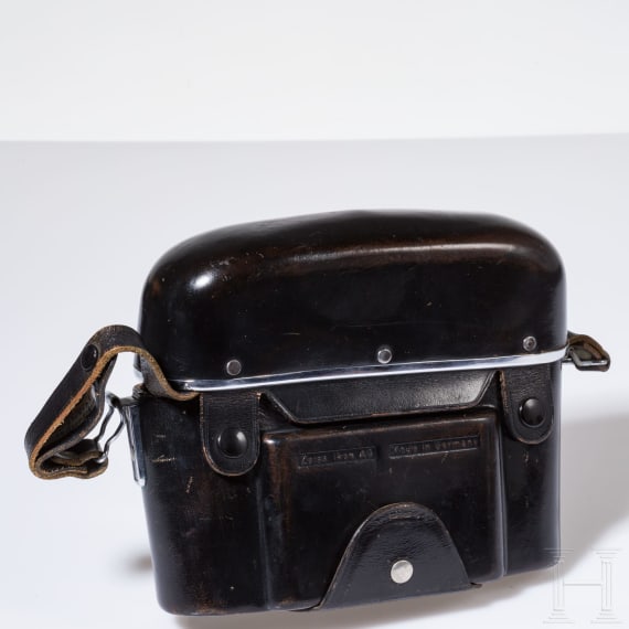 Eight ever-ready bags for Zeiss Ikon, Contarex, Contaflex, Ikonta and a lens case