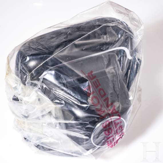 Five leather bags and six lens cases