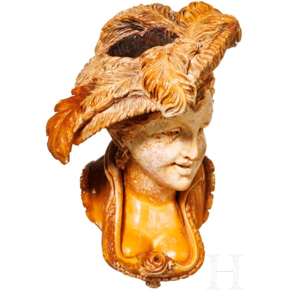 A carved Russian figural meerschaum pipe, St. Petersburg, late 19th century