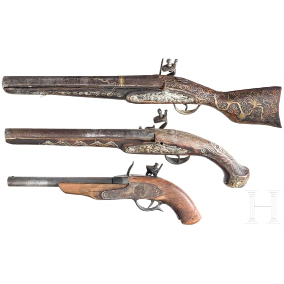 Three Turkish replica flintlock pistols, 20th century