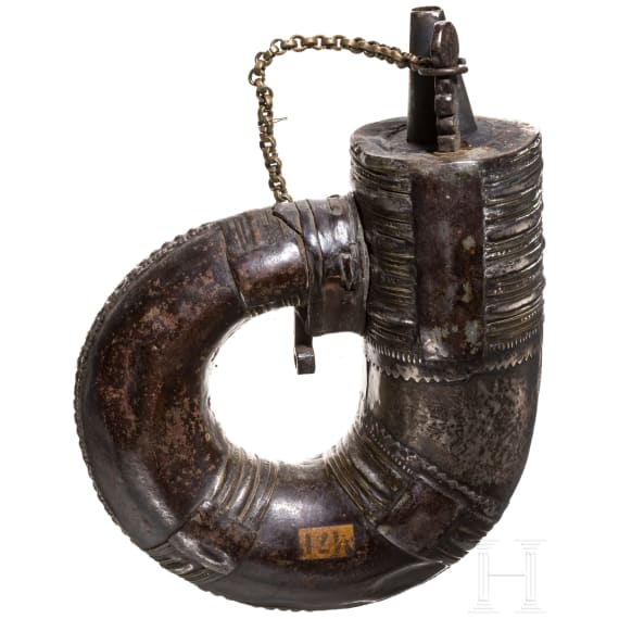An Indian powder horn, 19th century