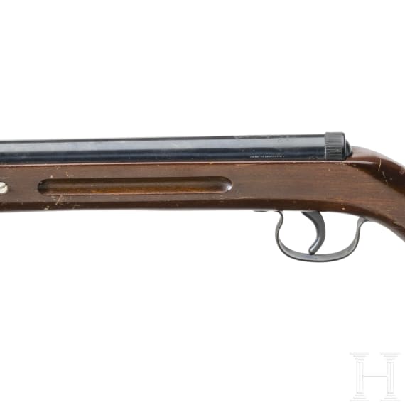 Two air rifles, Ansch&uuml;tz Mod. 275 and Diana Mod. 22
