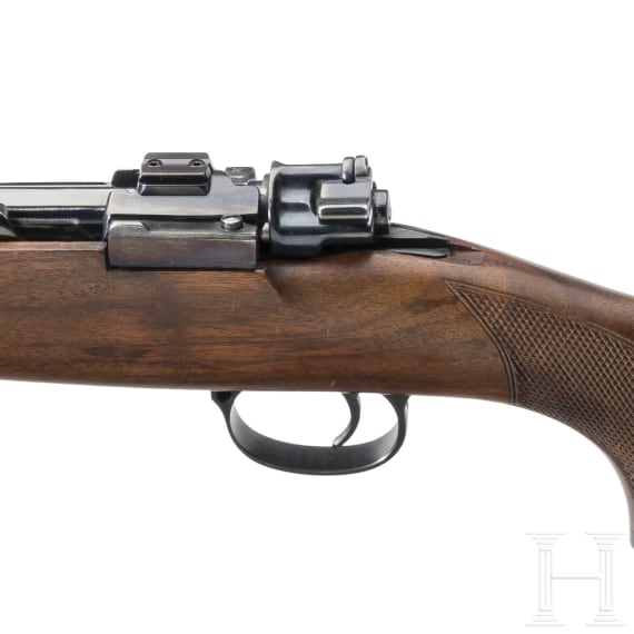 A repeating rifle Mauser 98