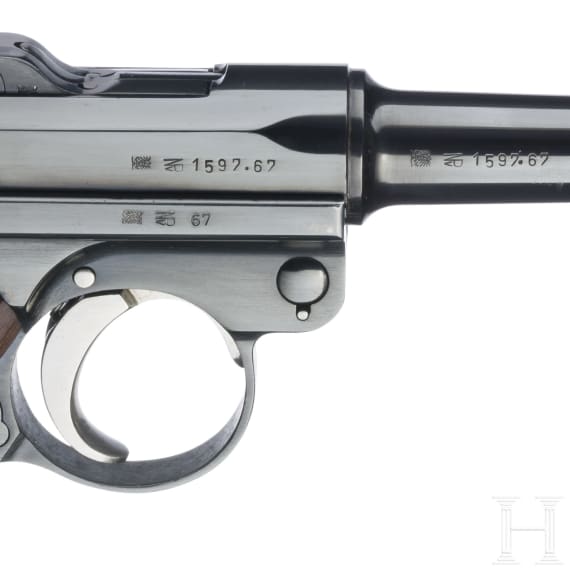 A Luger pistol by DWM