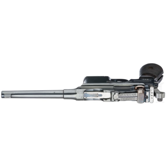 Royal MM 31, with shoulder stock