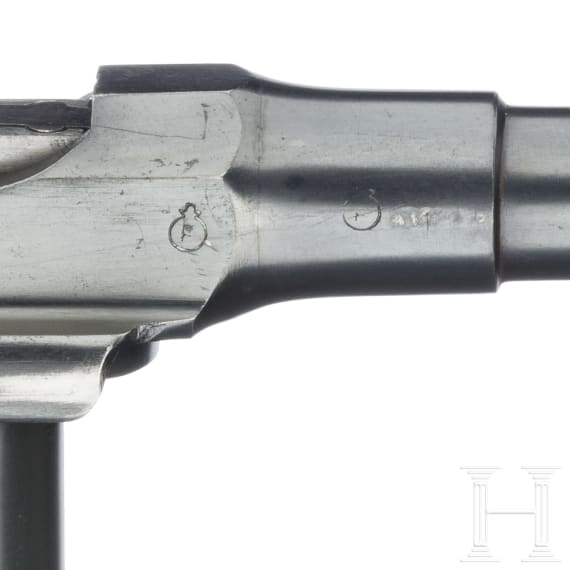 Royal MM 31, with shoulder stock