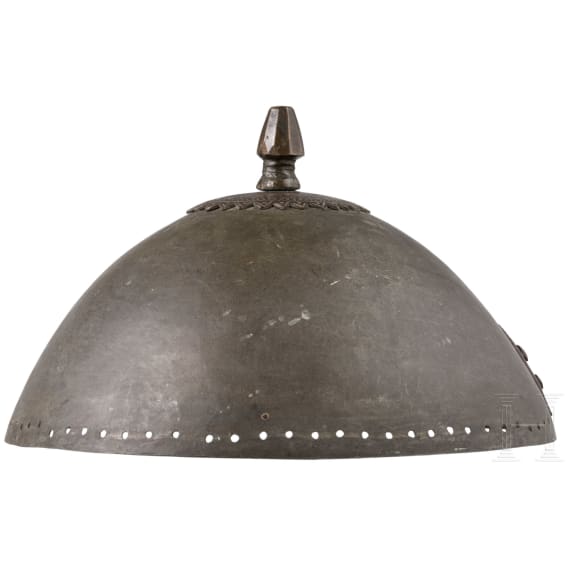An Indian bronze kulah khud helmet, 17th/18th century
