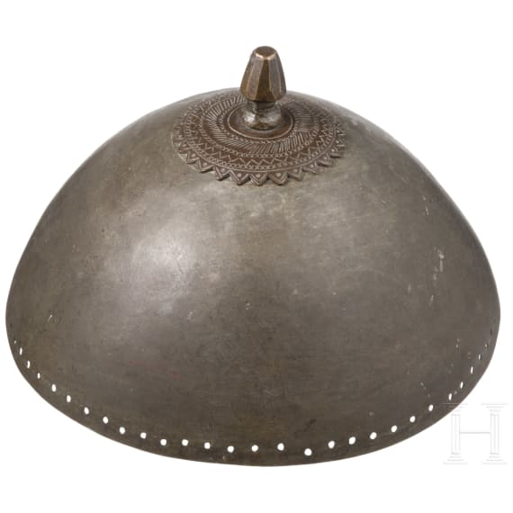 An Indian bronze kulah khud helmet, 17th/18th century
