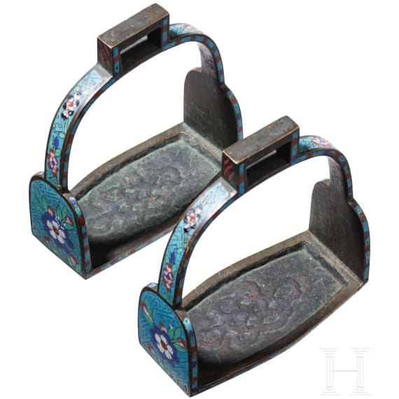 A pair of Chinese stirrups, Qing Dynasty