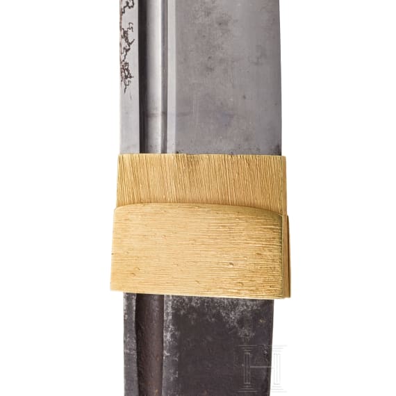 A Japanese shinto wakizashi in shirasaya, 17th century