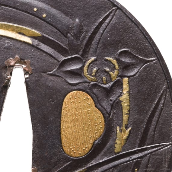 A Japanese Bushu tsuba, Edo period