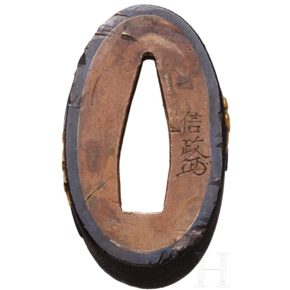 A Japanese fuchi kashira, Edo period