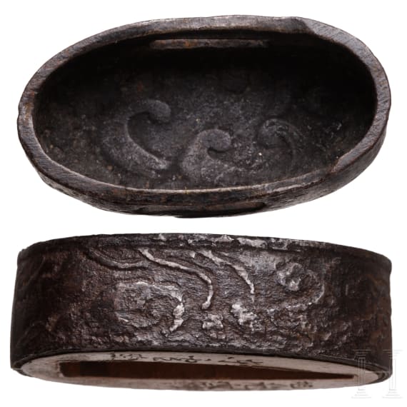 A Japanese fuchi kashira, Edo period