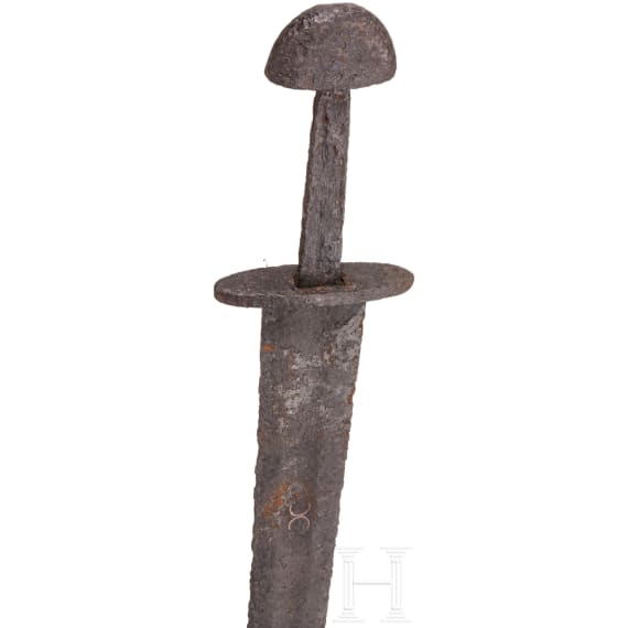 A Franconian spatha, 8th/9th century