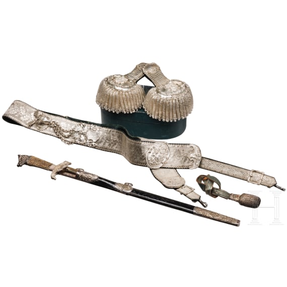 An Austro-Hungarian hunting hanger, bandolier and epaulettes worn by a count's high-ranking forestry official, circa 1910