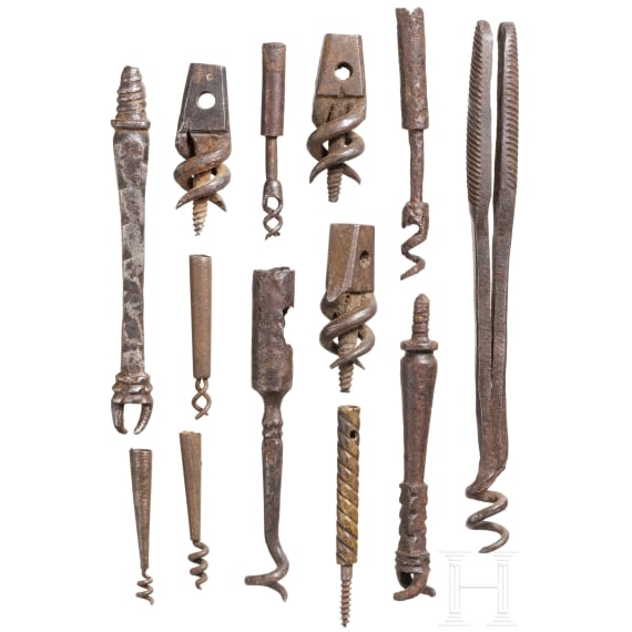 Sammlung von 13 milit&auml;rischen Kugelziehern, deutsch, 16. - 18. Jhdt.
