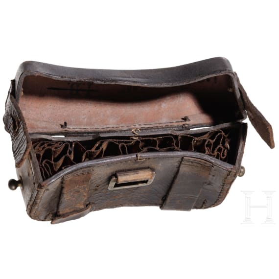 Zwei Patronentaschen M87 f&uuml;r Mannschaften der Infanterie, zusammengeh&ouml;rig