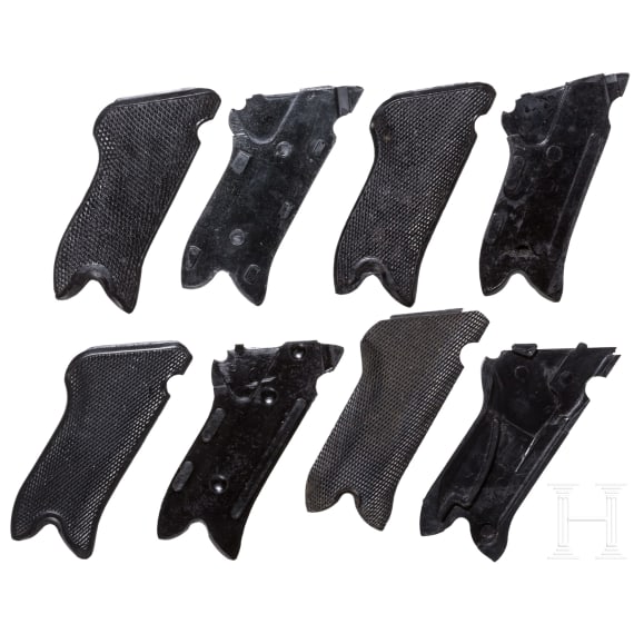 Vier Paar Griffschalen f&uuml;r Pistole 08 "Black Widow"