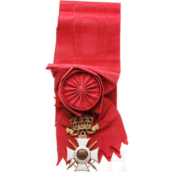 Order of St. Alexander - a Grand Cross with swords through the middle