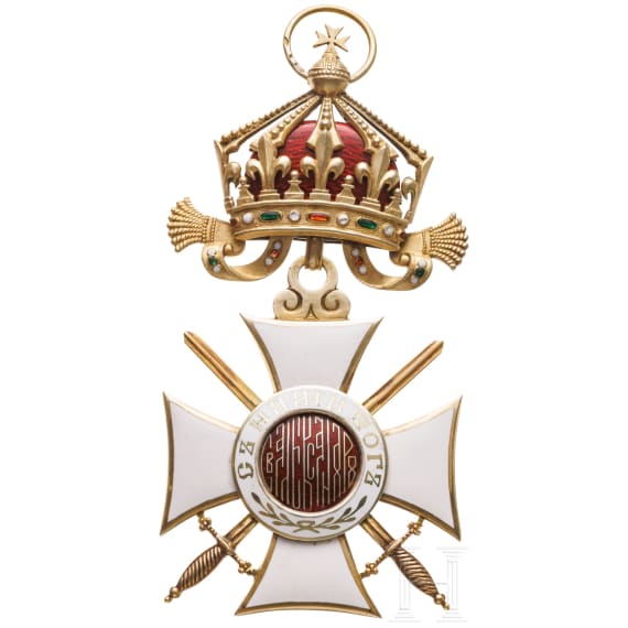 Order of St. Alexander - a Grand Cross with swords through the middle