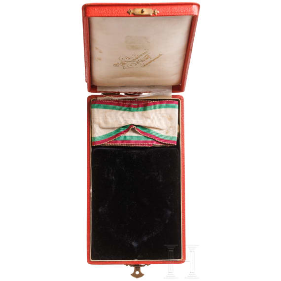 A case for Civil Merit Order 3rd class, 1st model with princely crown, circa 1900/1905