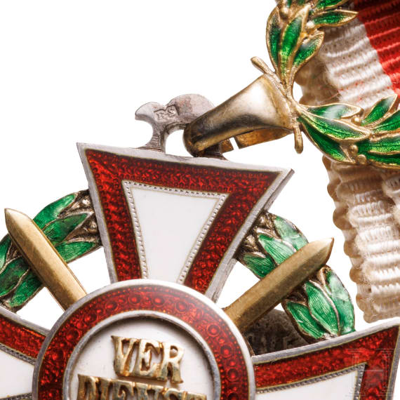 Milit&auml;rverdienstkreuz 2. Klasse mit Kriegsdekoration und Schwertern